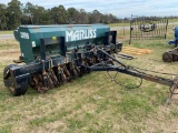 Marliss Pull Type Seed Drill W/drill Markers