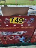 New Auto Darkening Welding Helmet