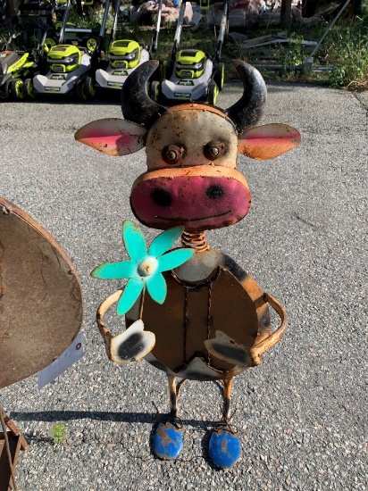 metal bobble head cow w/ flower
