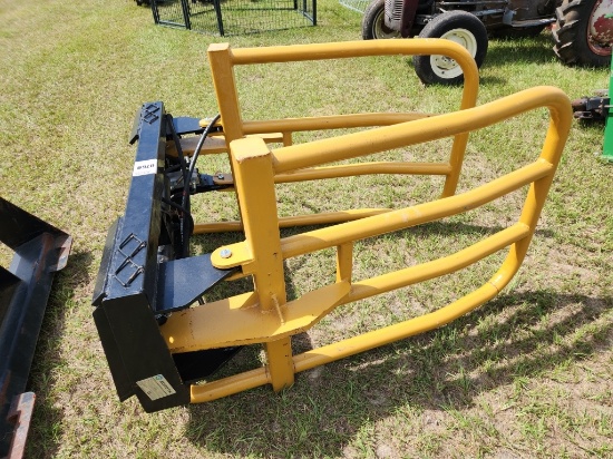Agrotk Hydraulic Bale Squeeze Quick Attach,