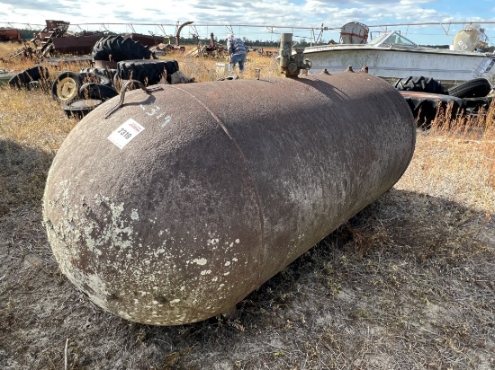 1000 Gallon Propane Tank