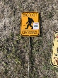 37inch Big Foot Crossing Yard Sign