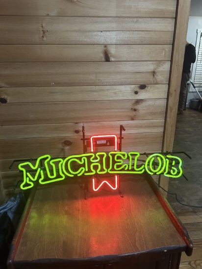 Michelob Neon Sign