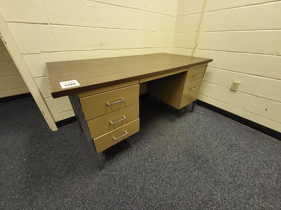 metal desk & 4 drawer filing cabinet