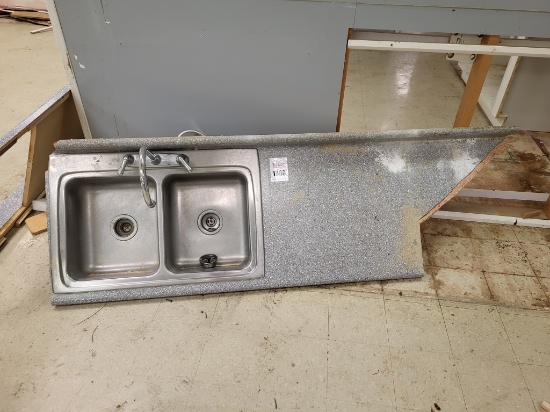 counter top w. stainless steel sink 77x27