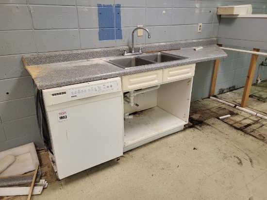 wooden cabinet w. stainless steel sink & Kenmore