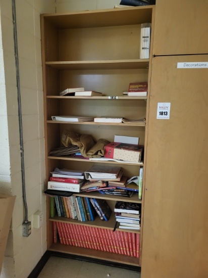 wooden shelf 36in x 88inH