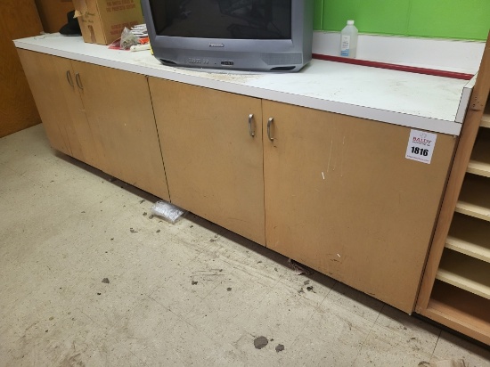4-door wooden cabinet 112x36