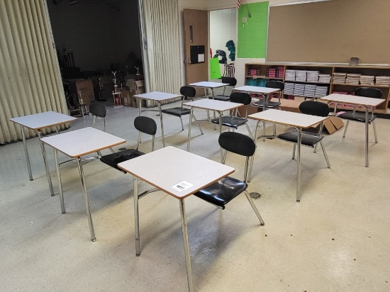 (9) student desks