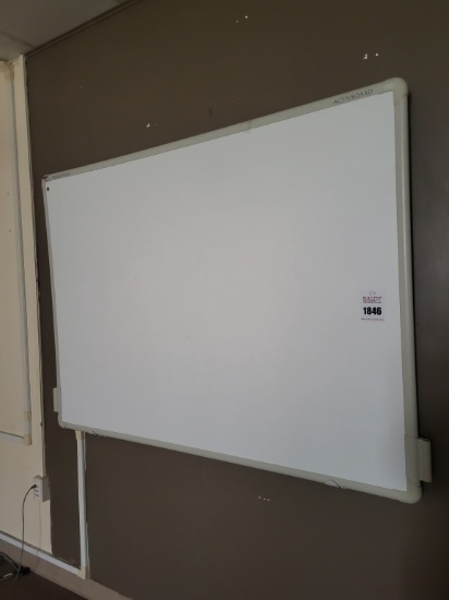 Promethean projector board
