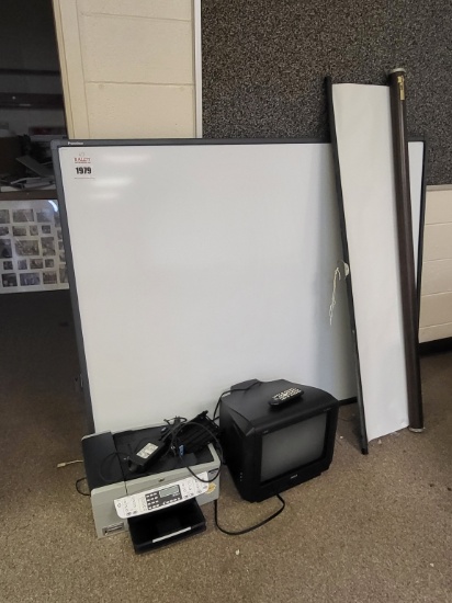 Promethean smart board, Vintage star draper