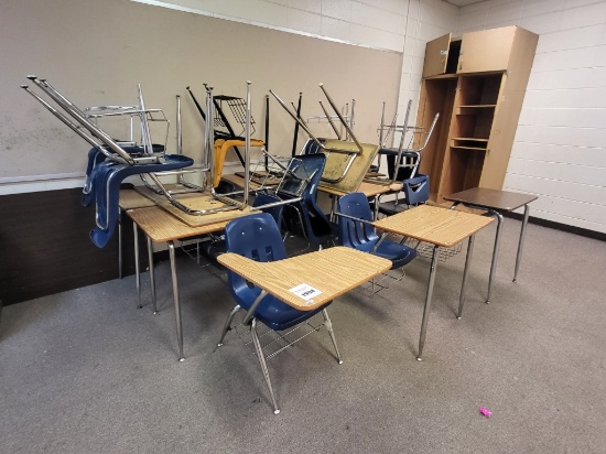 (15) student desks