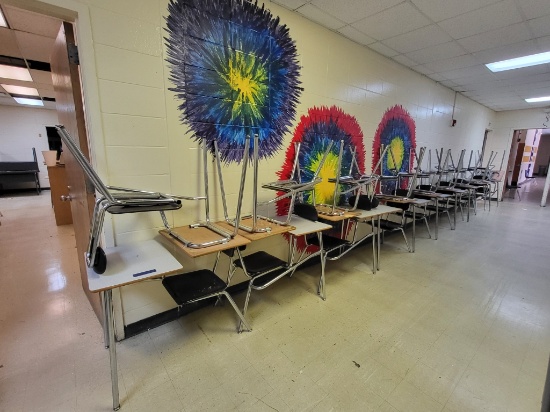 (23) student desks