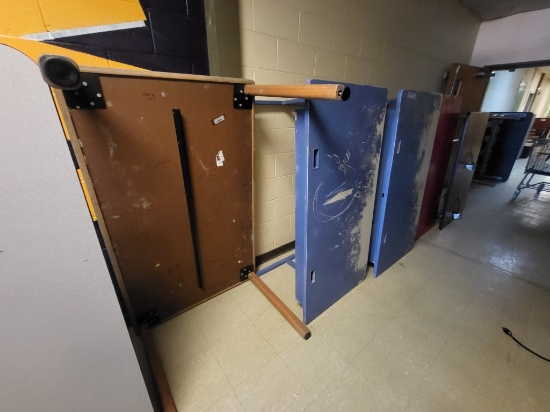 (5) metal/wood tables