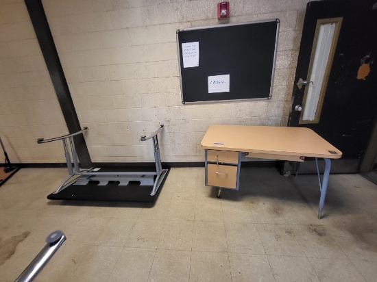(1) table & office desk