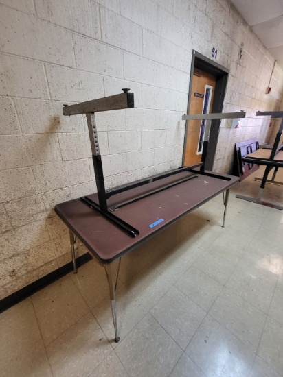 (5) metal/wood tables