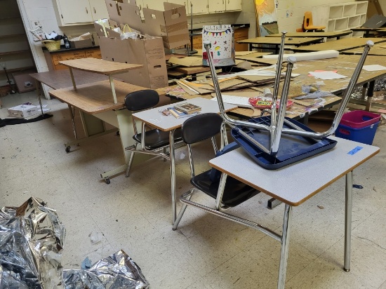 2 student desks, 2 tier rolling table, wooden