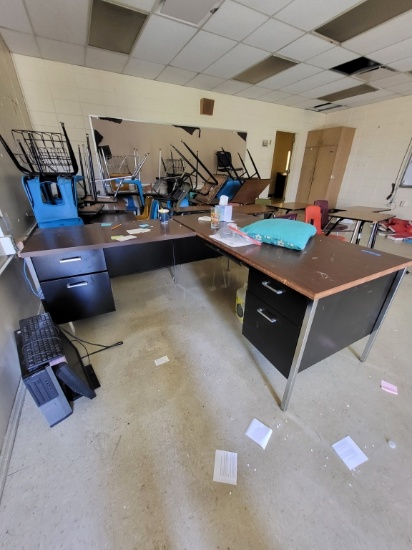 L-shaped office desk
