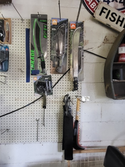 (7) New Machetes, (1) Hatchet