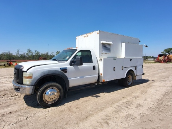 2008 F550 4x4 Enclosed Service Truck