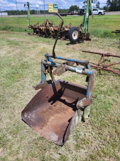 Ford 3pt Dirt Scoop