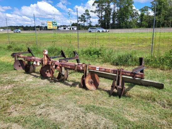Kmc 3pt 3 Row Bedder W/ Knock Down