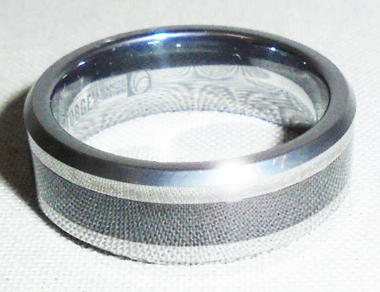 Beautiful -Tungsten- Men's Wedding Band/Ring - Size 8.5
