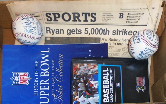 -Autograph Baseballs- Sports Memorabilia Box Lot