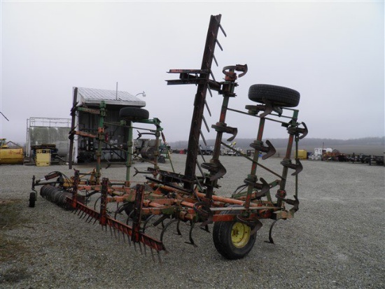 Allis Chalmers cultivator