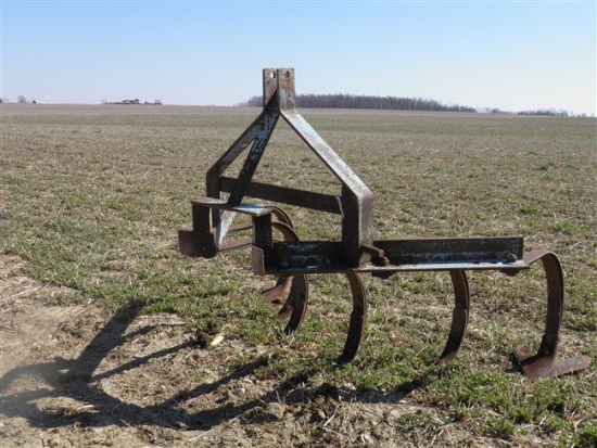 CAT 1 Three point 1 row cultivator