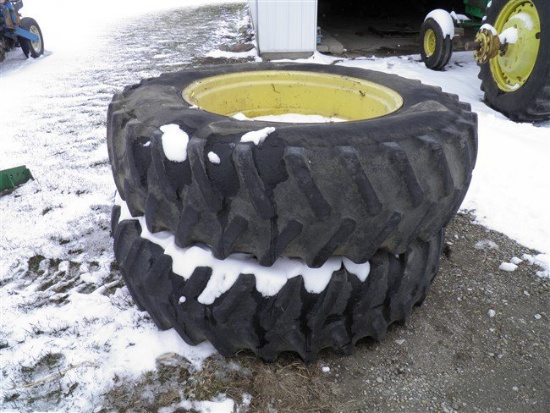 SET 18.4-38 10 BOLT DUALS