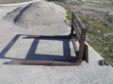 Pallet forks, non adjustable