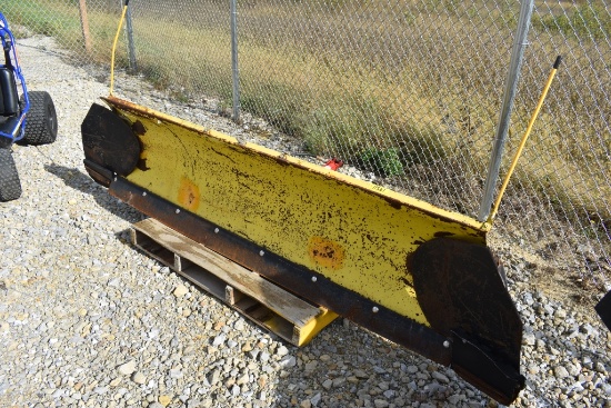 Meyers 7' 6 Power Angle Snow Plow , Pro wings makes 9 ft wide, , has cylind
