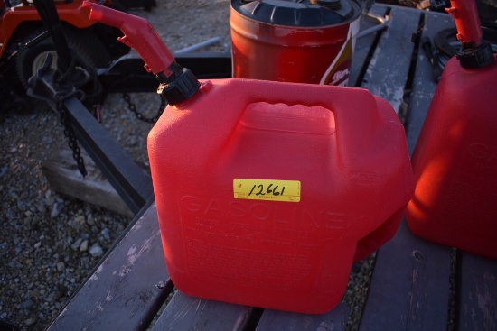 Gas Can 12661 5 gal. red plastic gas can