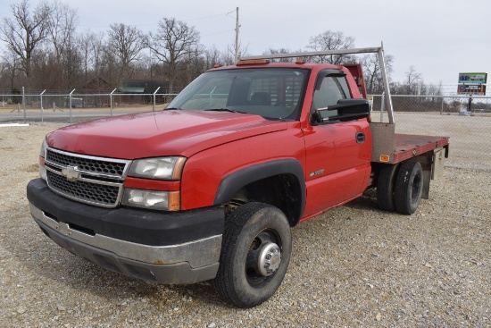 Chevy 3500,194,963 miles, gas, flatbed, runs  & drives,