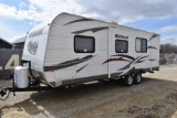 2013 Forest River  WILDWOOD 26TBSS, 26ft,   electric jack, 1 slide out, mid