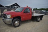 2013 Chevrolet 3500 4x4 Flat Bed Truck, 6.0  liter gas engine, automatic tr