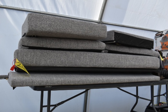 LOVESEAT SOFA 20662