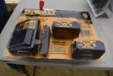 2023 DEWALT DCB205-2CK 20064