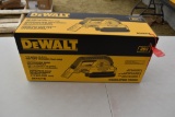 2023 DEWALT DCV517B 20088