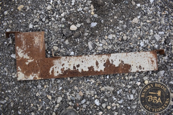 GUTTER CURB BRACKETS 25487
