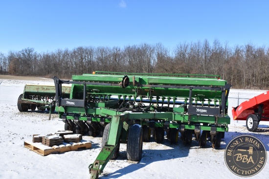 JOHN DEERE 750 25493