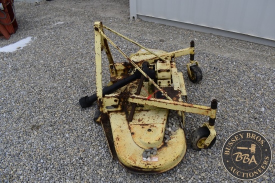 Shredder/Mower DEERE 261 25533