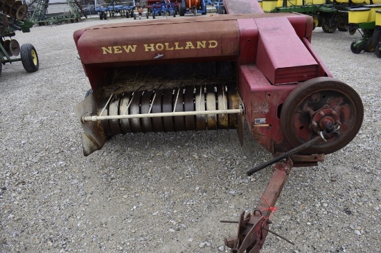 NEW HOLLAND HAYLINER 270 25566