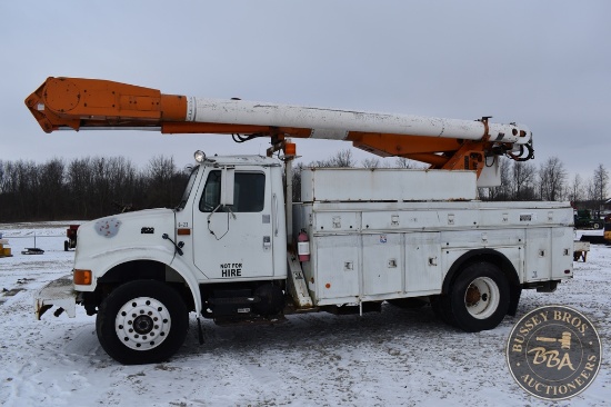 1995 INTERNATIONAL 4900 25568
