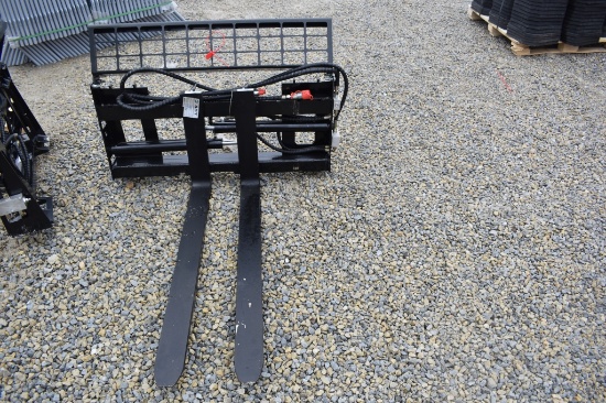 Fork, Pallet AGT INDUSTRIAL SKIDSTEER POWER FORKS 25725
