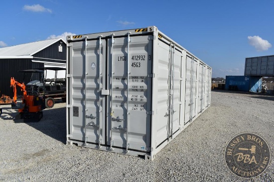AGT INDUSTRIAL 40FT SHIPPING CONTAINER 27070