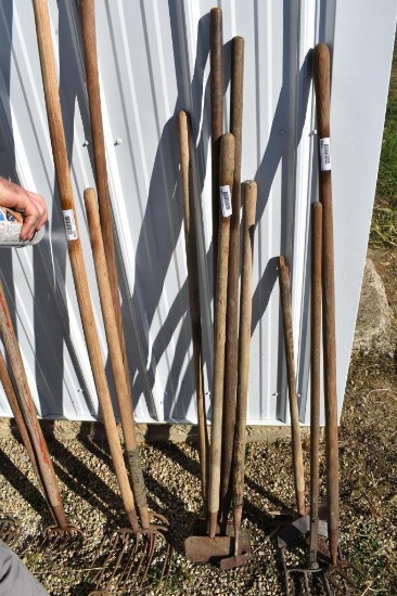 Lot of Wood Handled Scrapers