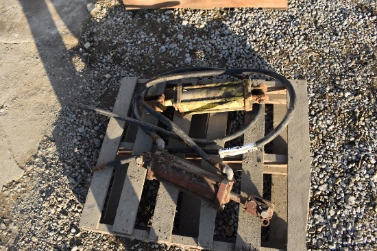 Hydraulic Cylinders HYDRAULIC CYLINDERS 5575