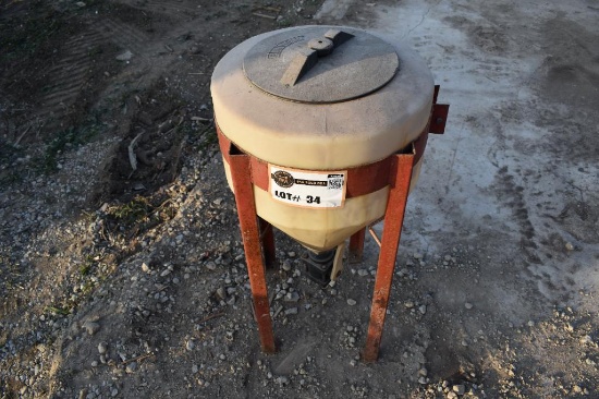 POLY CHEMICAL MIX TANK 5583